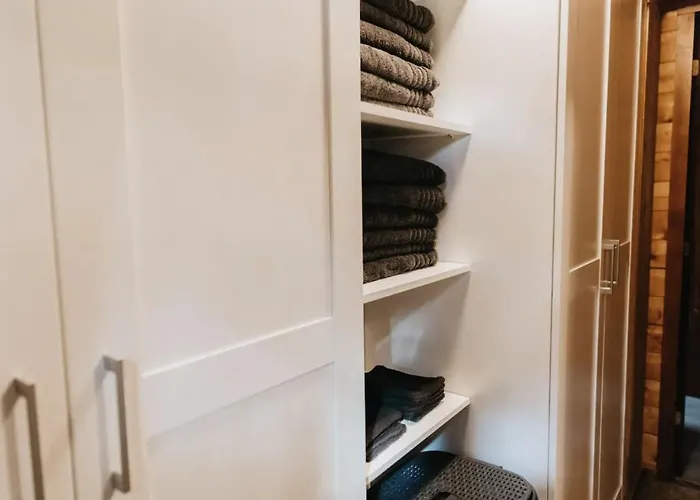 Cosy And Romantic Forest House * Putten