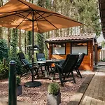Cosy And Romantic Forest House Domek alpejski